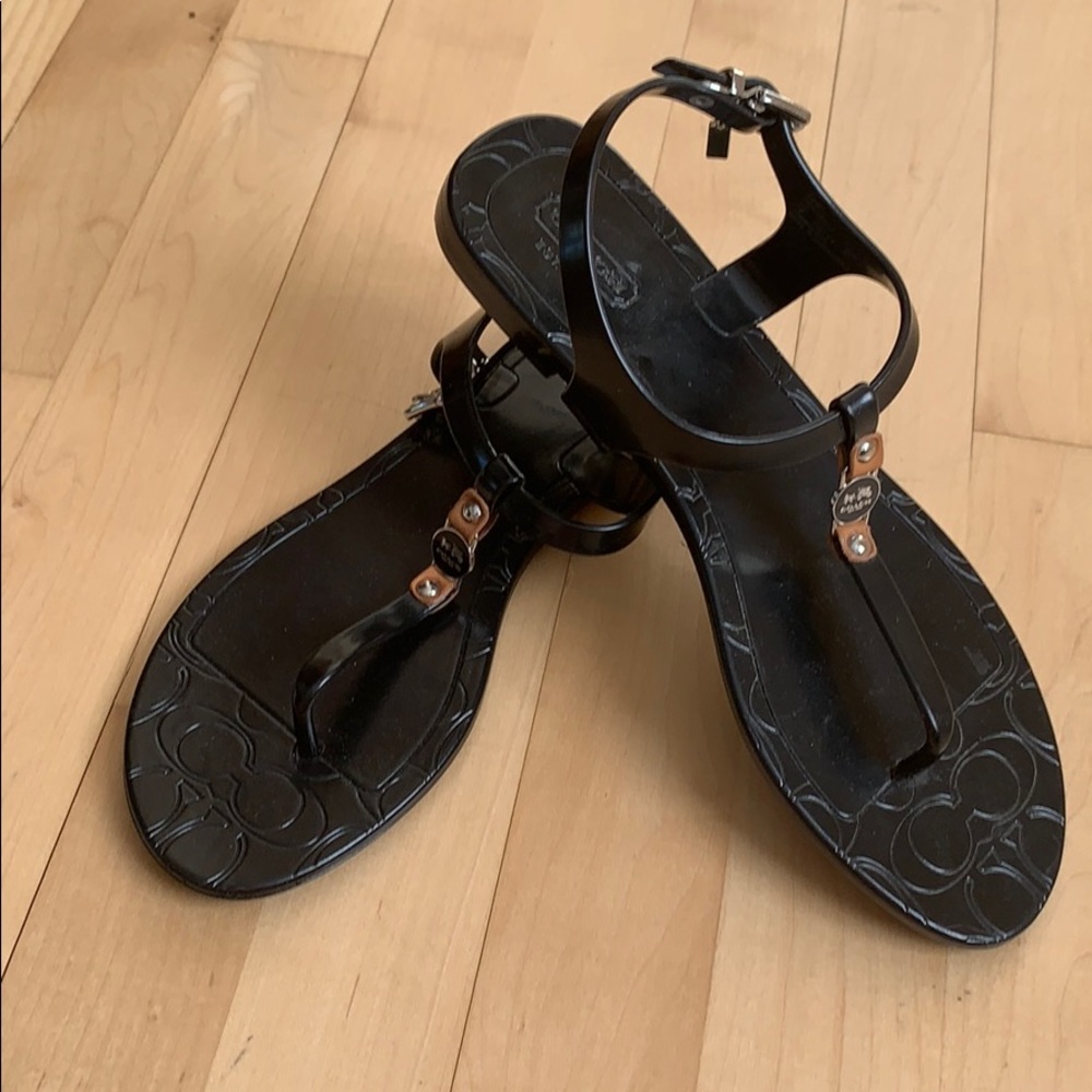 Coach Piccadilly jelly thong sandals black